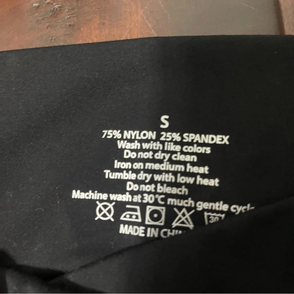 High Waisted Cross Over Flare Black Leggings Women’s Size Small - Picture 3 of 6